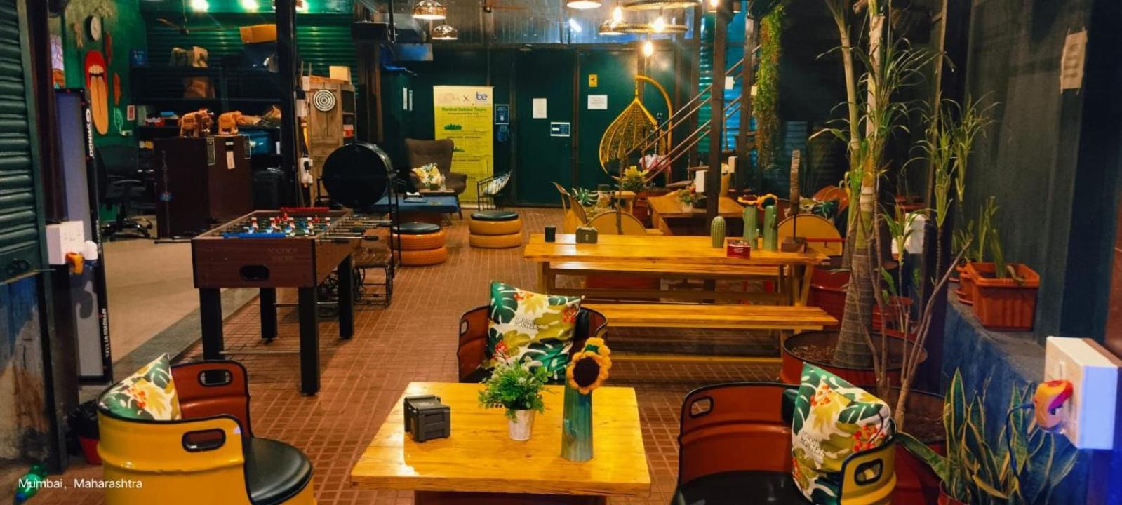 Forrest Hostels Bombaj Zewnętrze zdjęcie