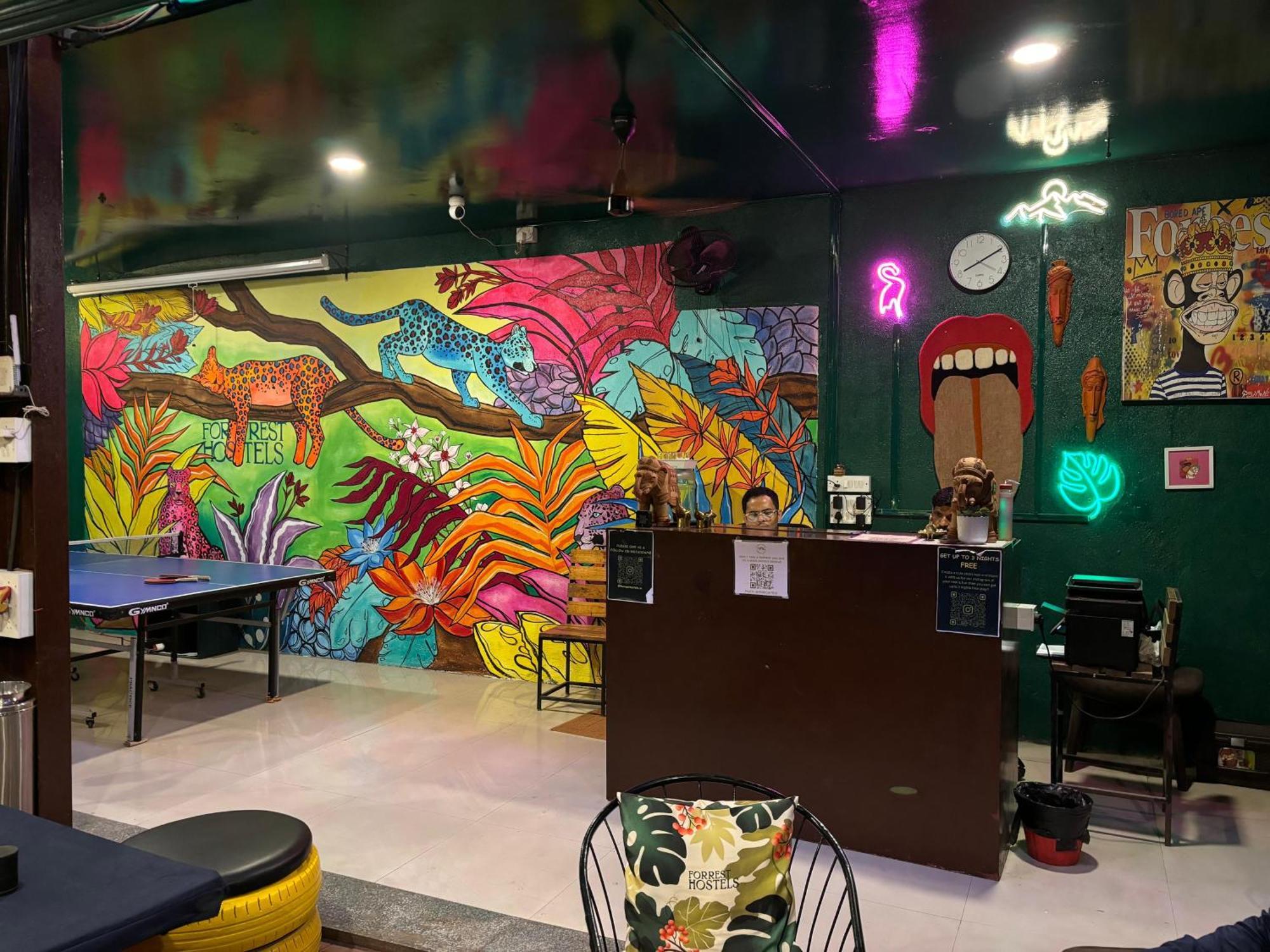 Forrest Hostels Bombaj Zewnętrze zdjęcie